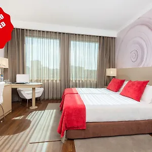 Melia Oriente Hotell
