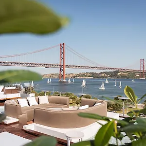 Hyatt Regency Hotell